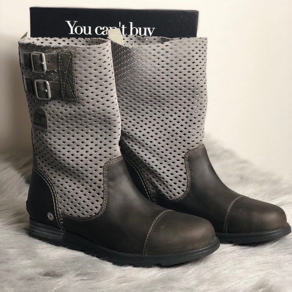 sorel major pull on boot